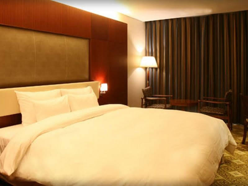 Sun Valley Hotel Yeoju Bagian luar foto