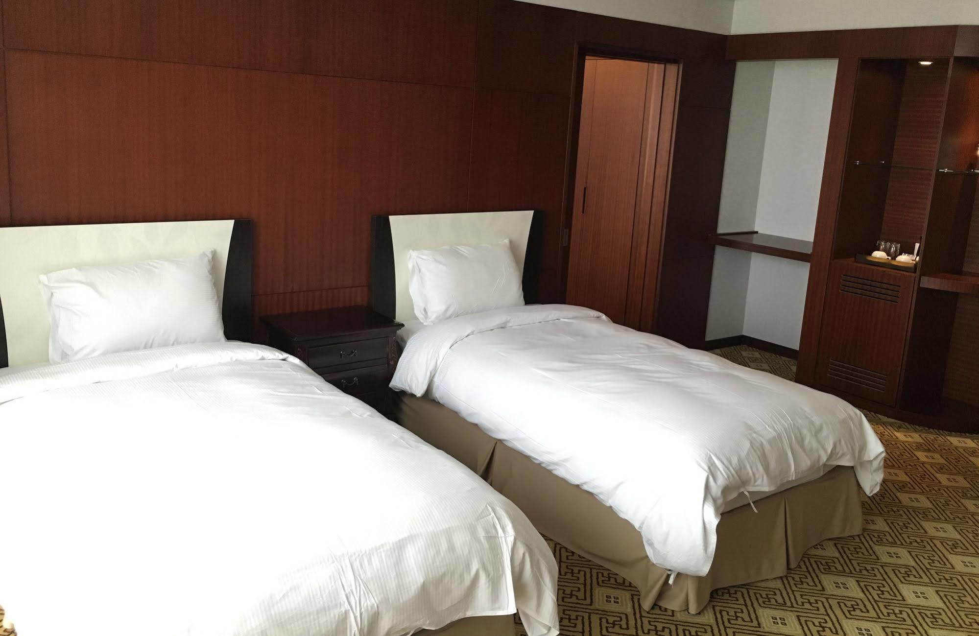 Sun Valley Hotel Yeoju Bagian luar foto